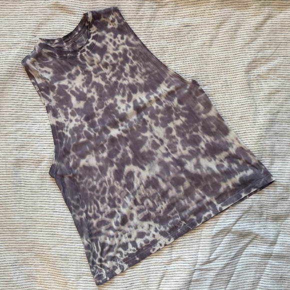 Lululemon All Yours Tank, size 8, Marmoleado Tie Dye Starlight Dusky Lavender - Picture 2 of 5